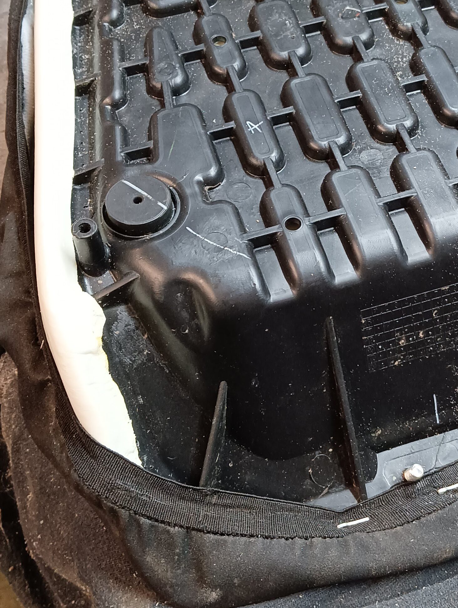 It was really hard to get the staples back into the plastic, even using a pretty strong staple gun